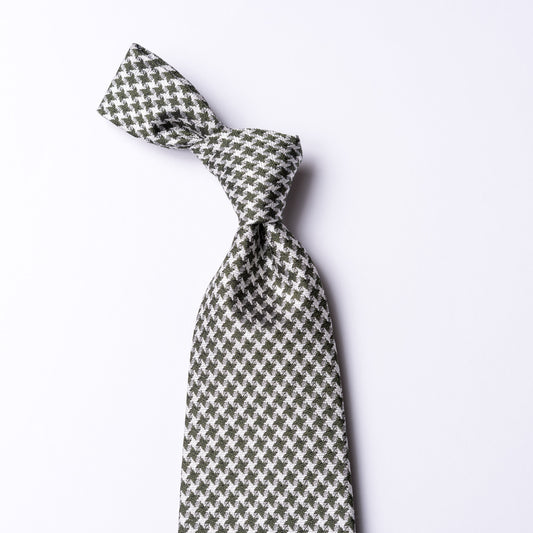 Green houndstooth tie