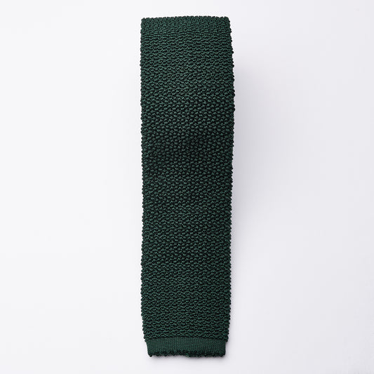 Knitted silk tie in green