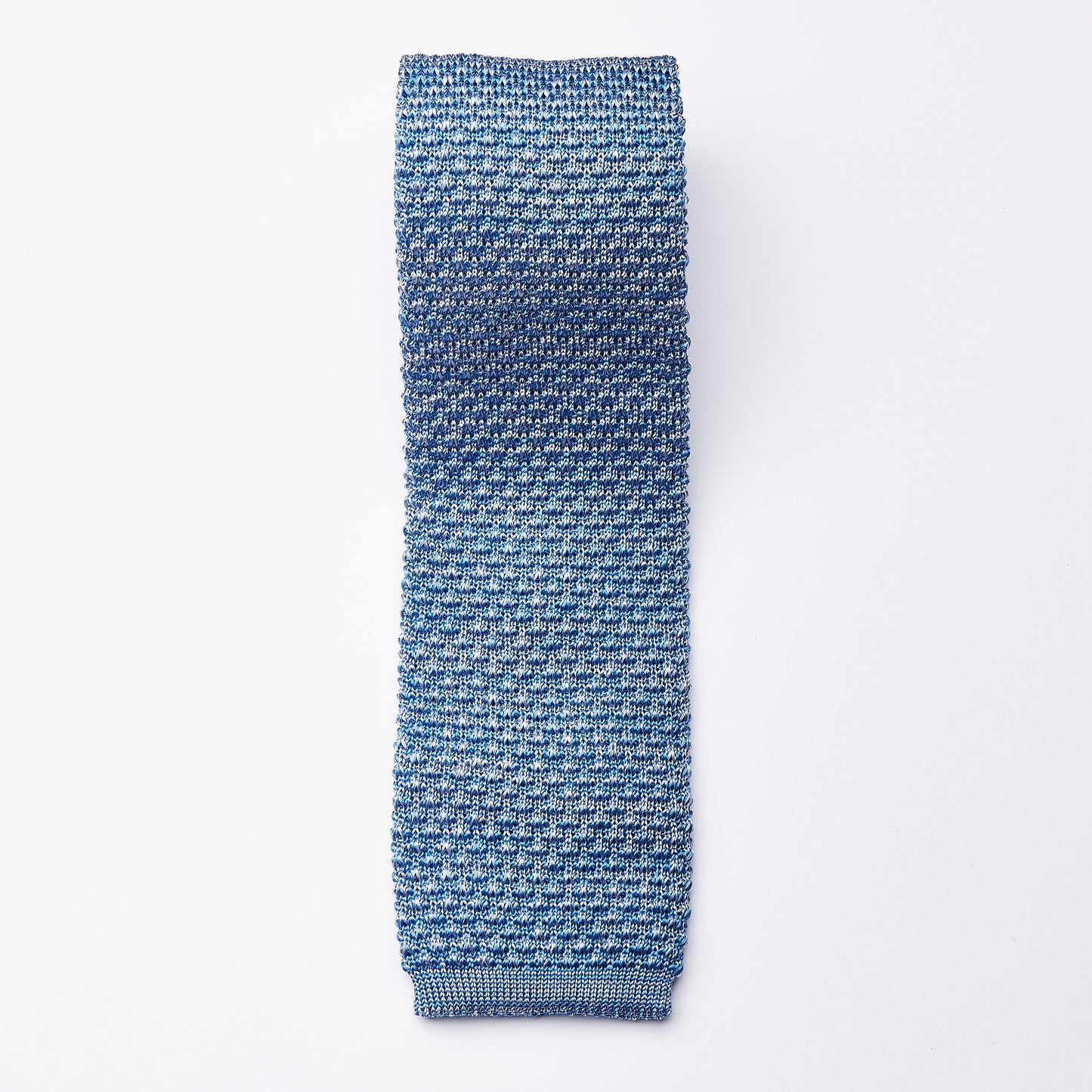 Knitted silk tie in light blue